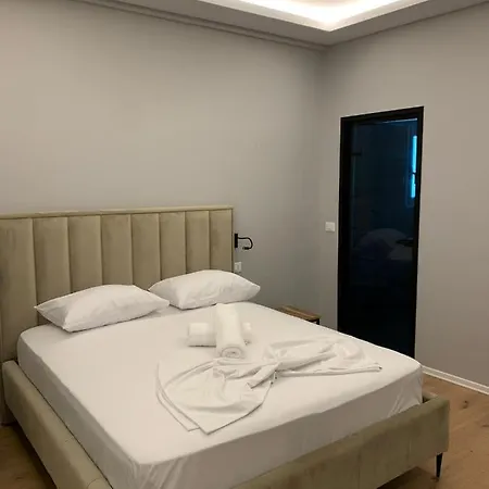 Nikaj Premium Apart-Hotel Vlore Exterior photo