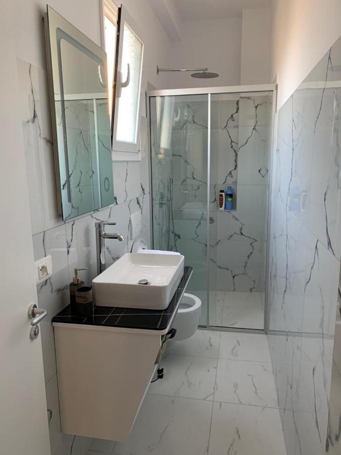 Nikaj Premium Apartamento Vlorë